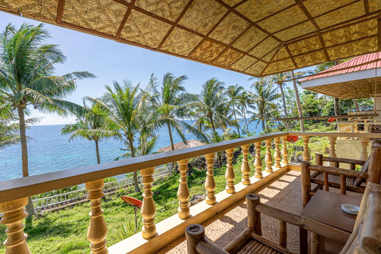 Blue Star Dive And Resort Anda  Eksteriør bilde