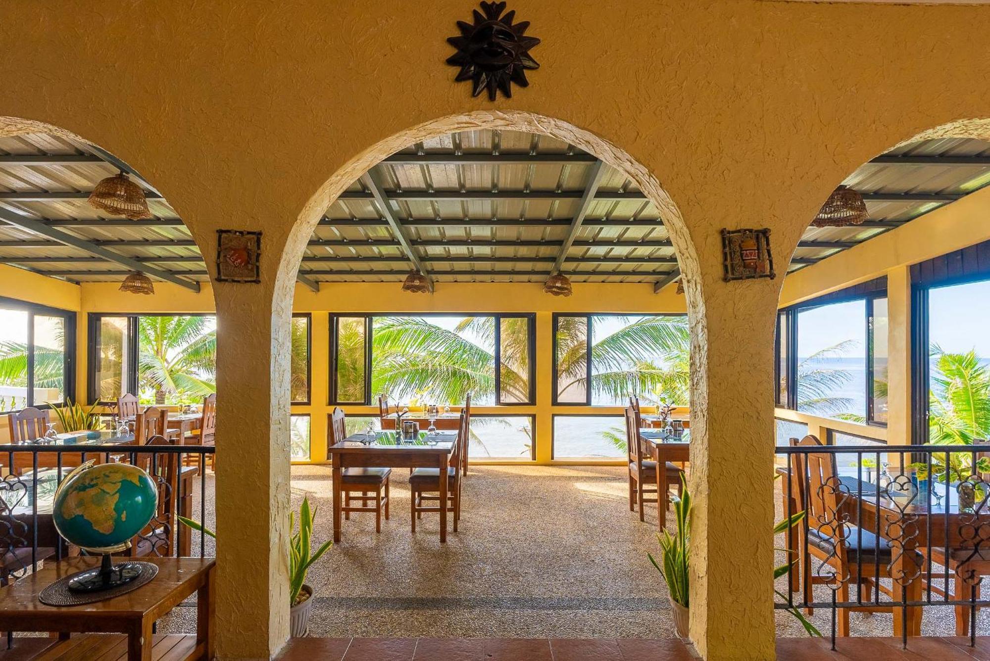 Blue Star Dive And Resort Anda  Eksteriør bilde