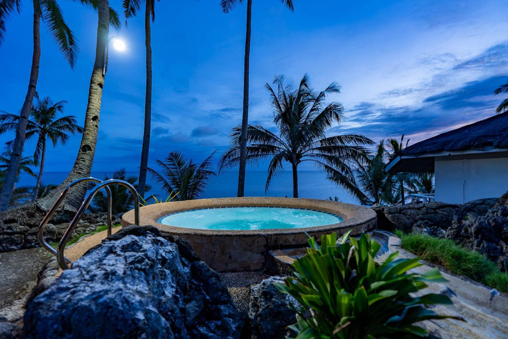 Blue Star Dive And Resort Anda  Eksteriør bilde