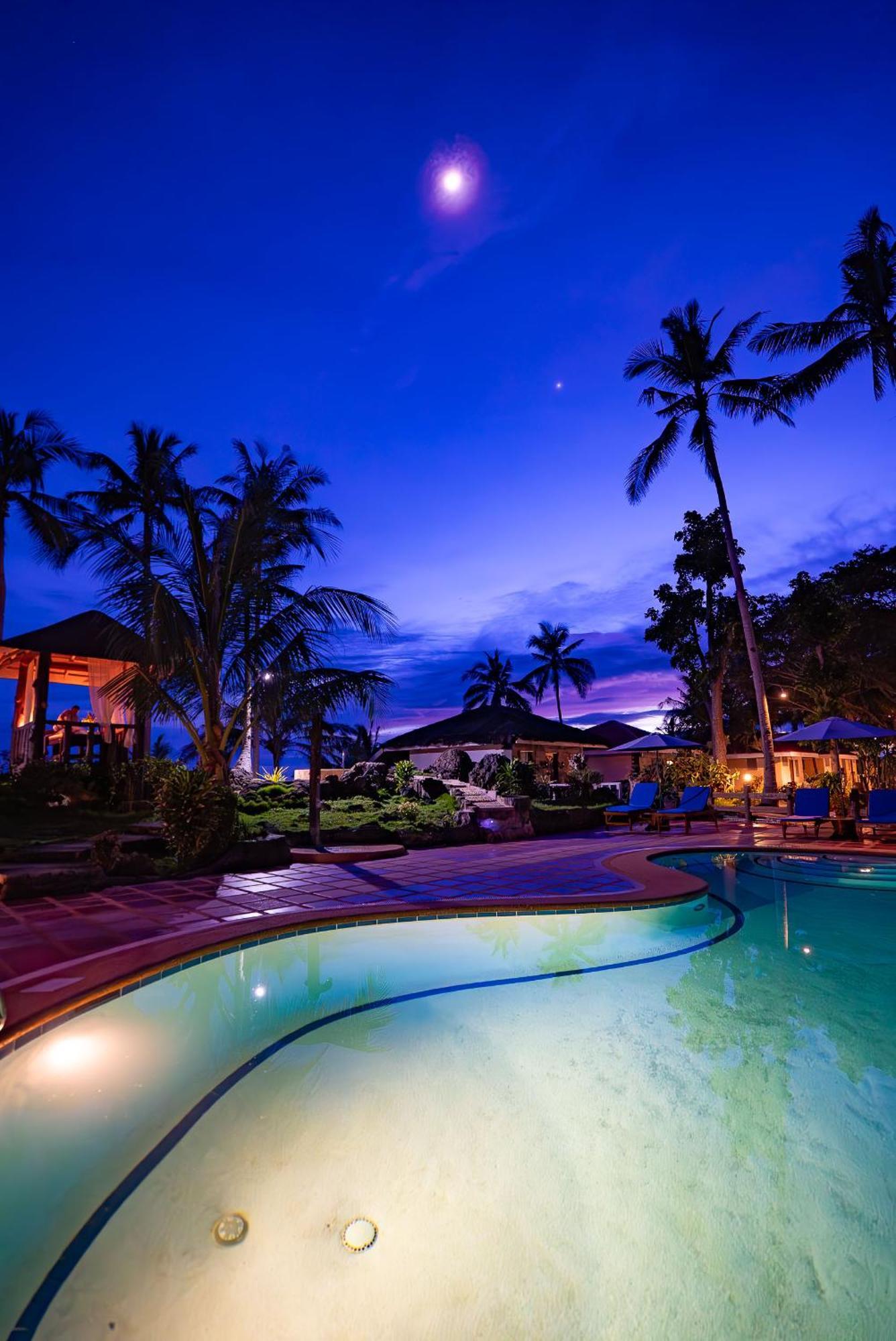 Blue Star Dive And Resort Anda  Eksteriør bilde